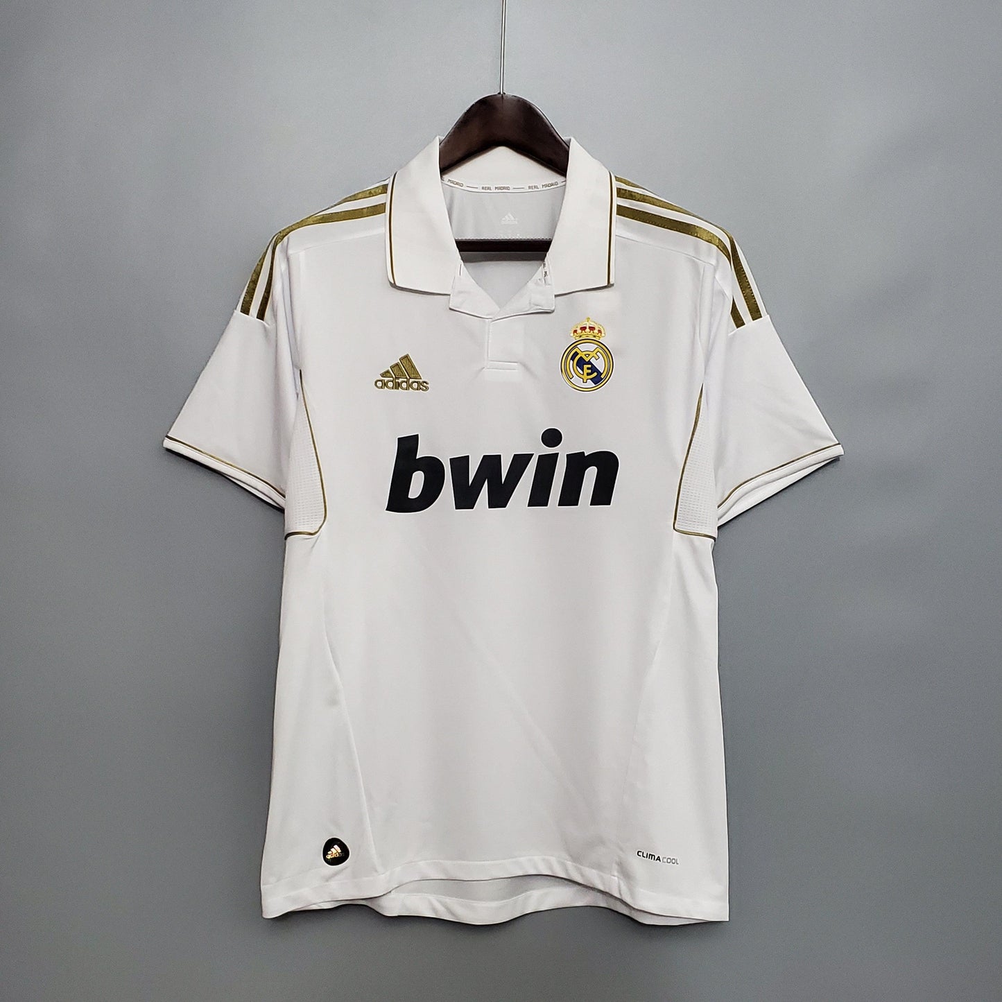 Camisa Retrô Real Madrid 2011/12 I
