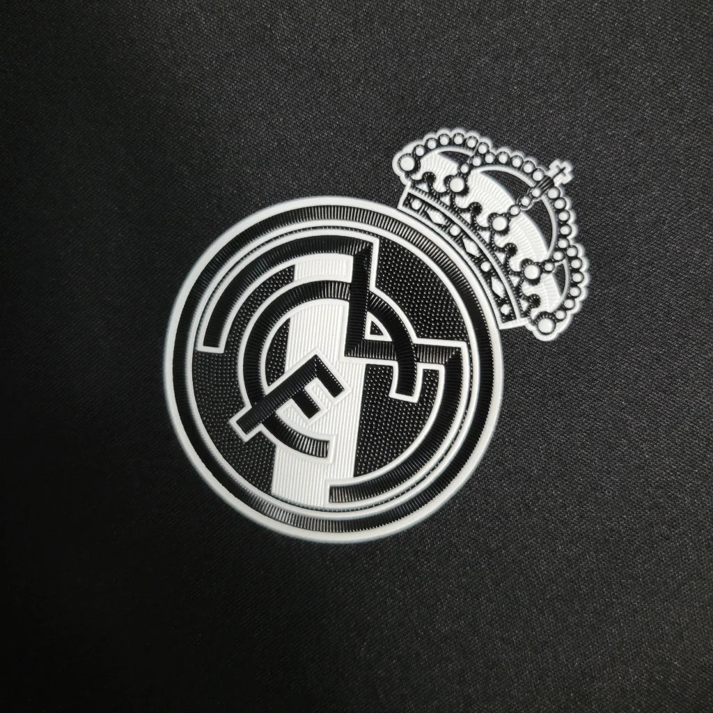Camisa Real Madrid III III 2016/17 Adidas Retrô Manga Longa - Preto