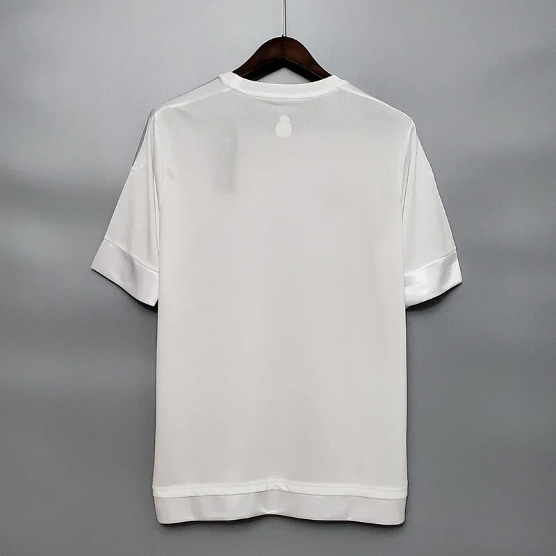 Camisa Retrô Real Madrid 2015/16 I