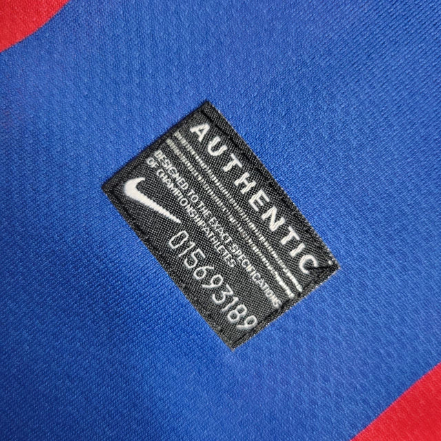 Camisa Barcelona Retrô I I 2010/11 Torcedor Nike Masculino Vermelho e Azul