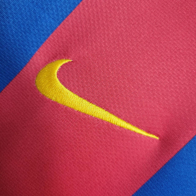 Camisa Barcelona Retrô I I 2010/11 Torcedor Nike Masculino Vermelho e Azul