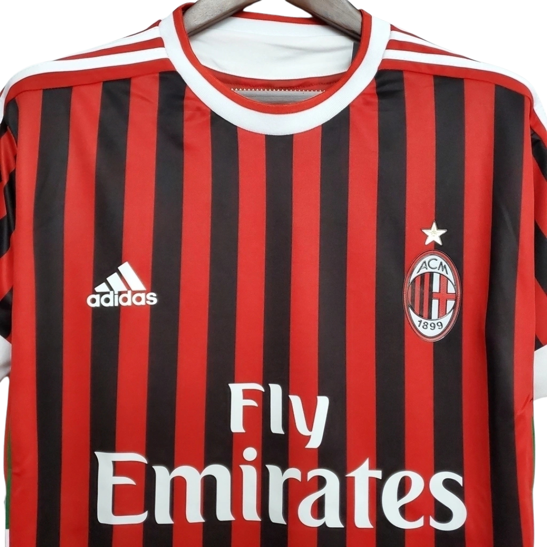Camisa Retrô AC Milan 2011/12 I