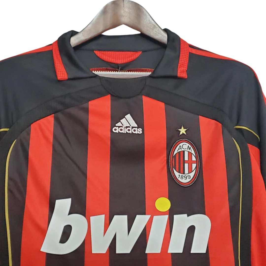 Camisa Retrô AC Milan 2006/07 I