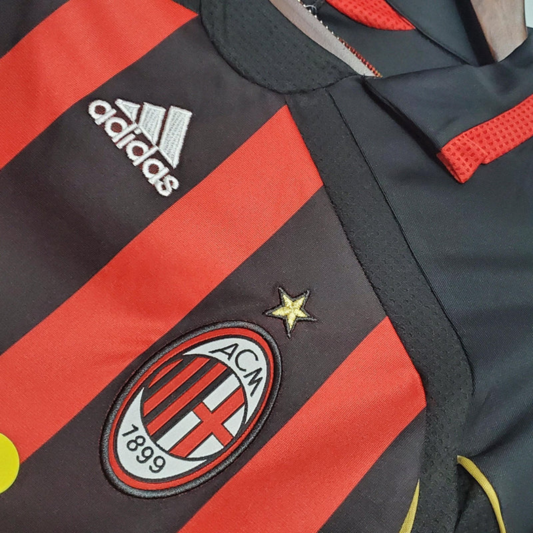 Camisa Retrô AC Milan 2006/07 I