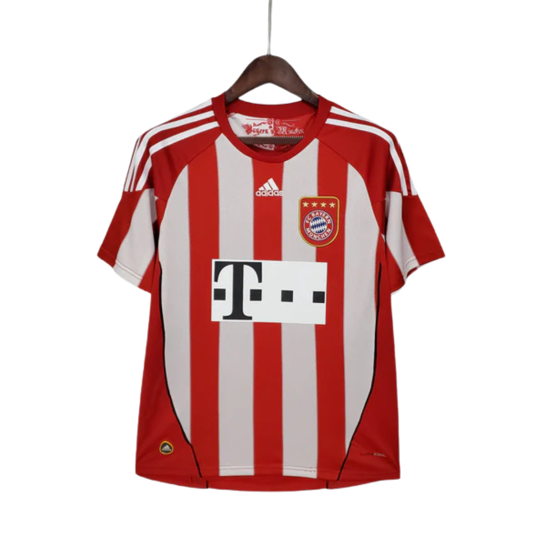 Camisa Retrô Bayern de Munique 2010/11 I