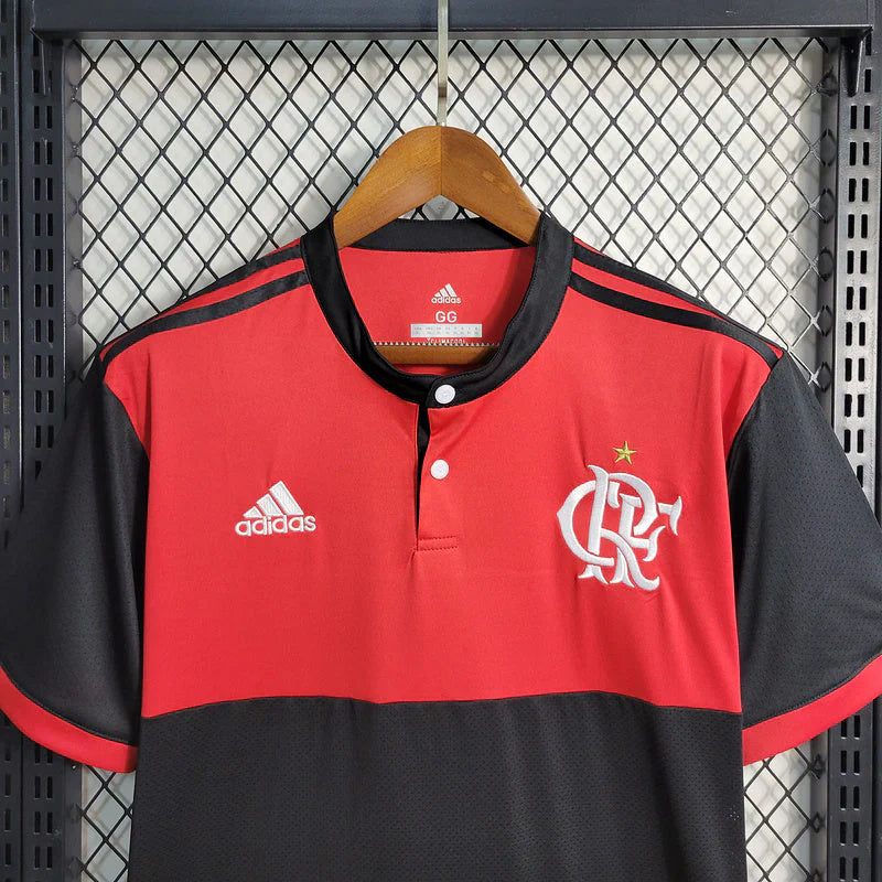 Camisa Retrô Flamengo I 2017/18 Masculino - Preto e Vermelho